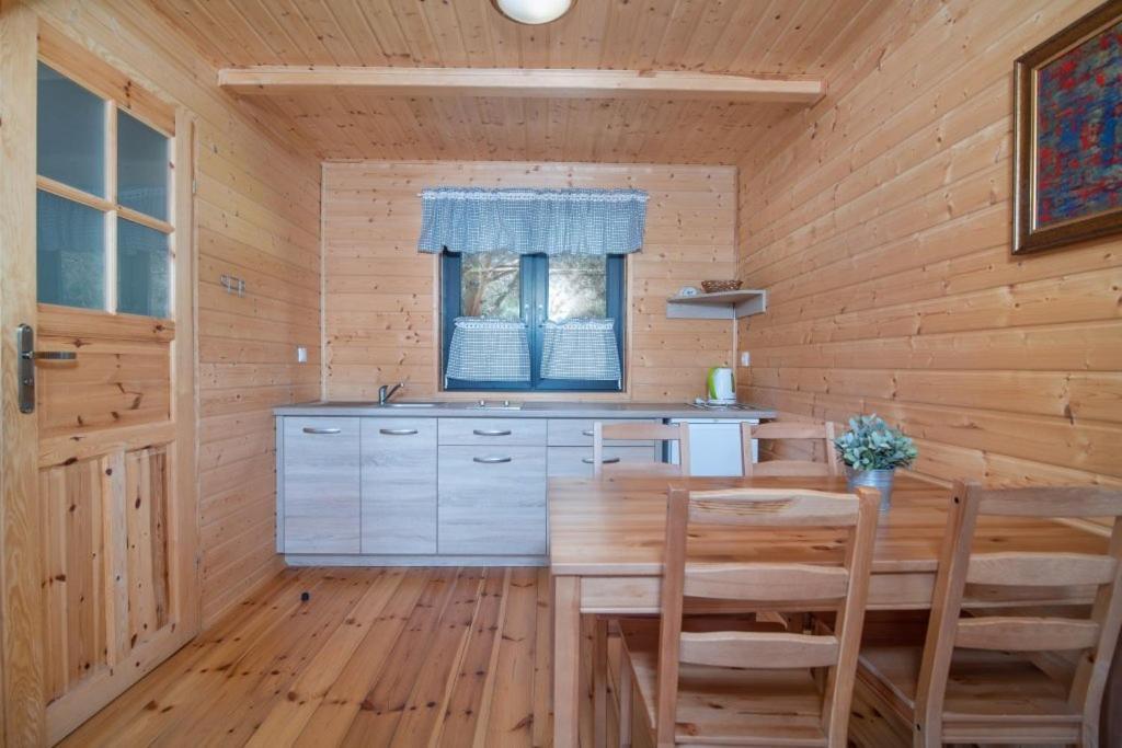 Domki Letniskowe Pod Brzoza Jastrzębia Góra Exteriör bild